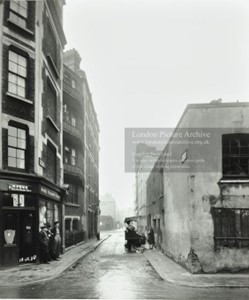 Quilp Street, Borough, looking from Redcross Way. Picture 1.  X..jpg
