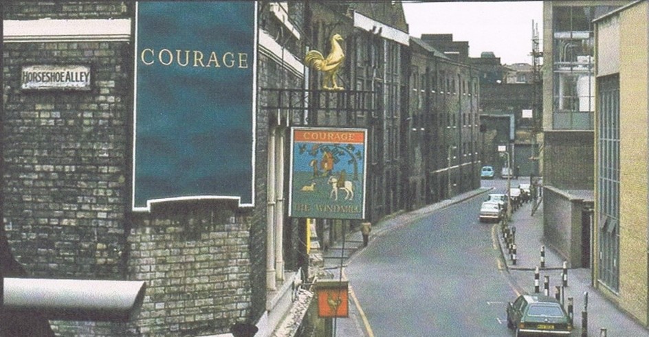 21. Park Street, The Windmill Pub, c1976, looking towards Bank End.   X.jpg