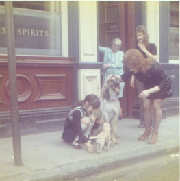 New Kent Road, outside the Crown & Anchor Pub.    X..png