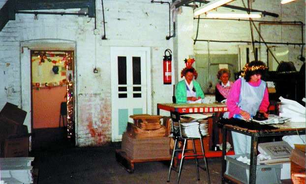 Lynton Road, Thos. Norman & Son, Shop Flour.  1.  X.png