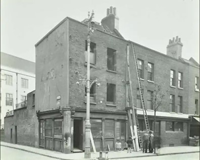 Crosby Row from Long Lane..jpg