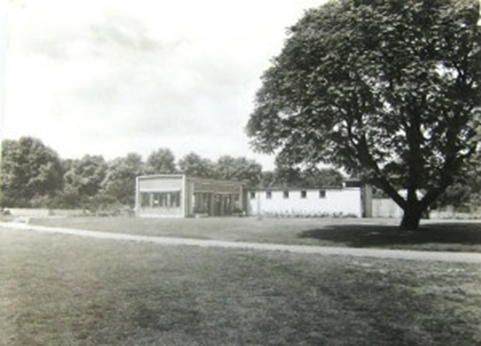 Southwark Park Café 1950s.  X..png