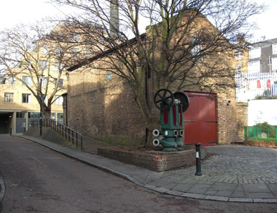 Tunnel Road, this is the original pump house for the Thames Tunnel,  George & Anchor pub (site of) formerly Cow Court.  X..png