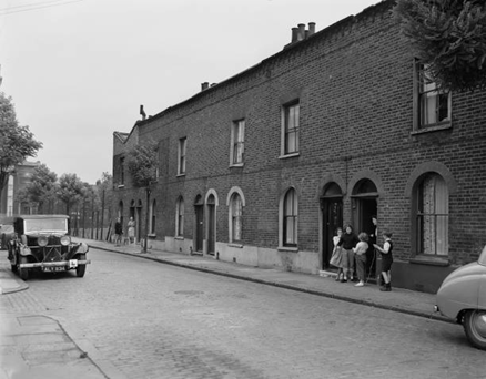 Frean Street c1957, scene showing children standing next door to Tommy Steele's previous terraced house at number 52.     X..png