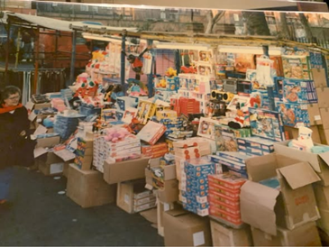 10. EAST  STREET  TOY STALL,1970s.  X..png