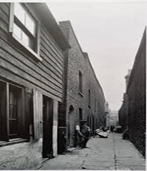 White Hind Alley, Bankside c1912.    X..png