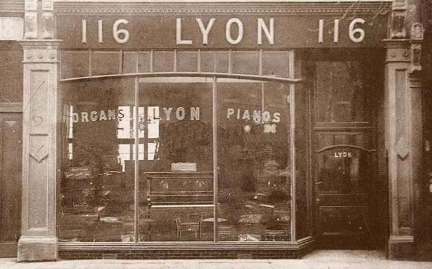 Camberwell Road, Lyons Piano and Organ Shop..png