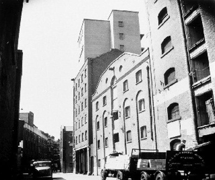 Vogans Wharf1c.jpg