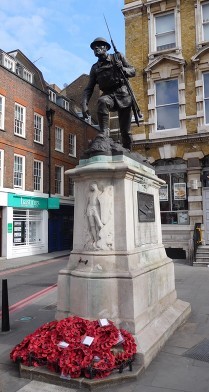 WAR MEMORIAL, BOROUGH.1.jpg