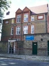 Cobourg Road infant's School entrance..jpg