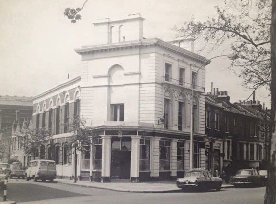 Southwark Park Tavern, Southwark Park Road  Bermondsey ,now closed.jpg