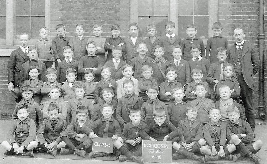 ILDERTON ROAD JUNIOR SCHOOL,VARCOE ROAD..jpg