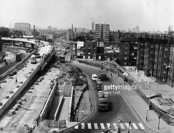 OLD KENT ROAD FLYOVER 1970S. IS THAT BARNABY BUILDINGS ON THE RIGHT.jpg
