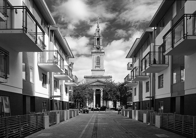 St James Church from the Bermondsey Spa development 2016..jpg