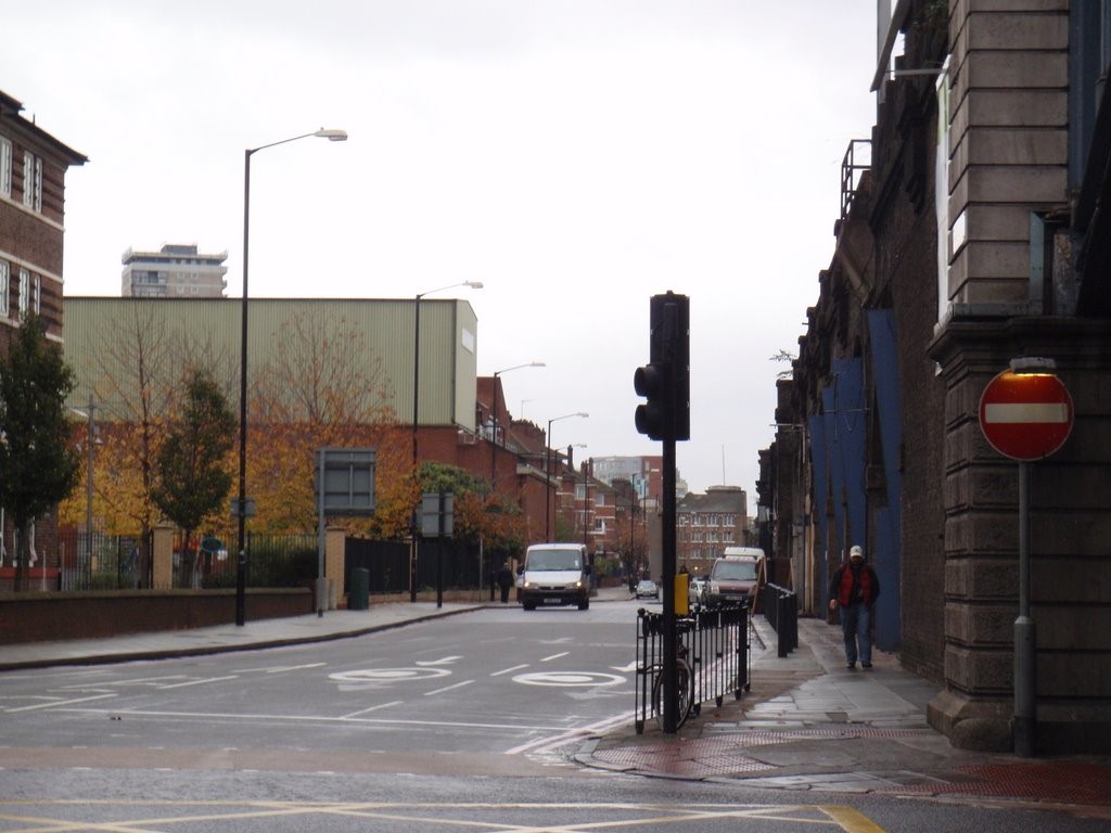 Druid Street Tower Bridge Road 2016 X.jpg