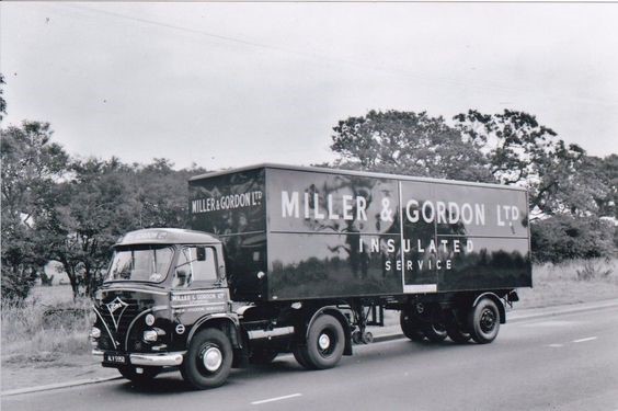 MILLER & GORDEN,FODEN ARTIC INSULATED BOX TRAILER..jpg