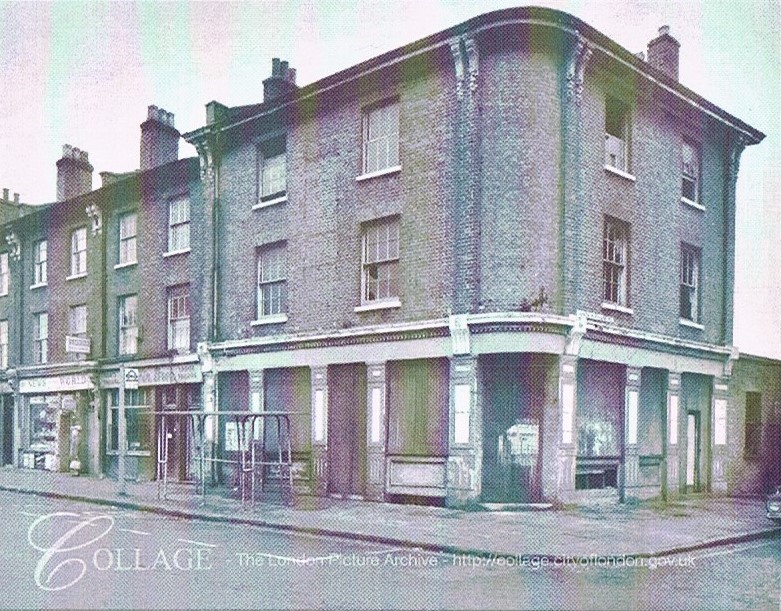 Grange Road, Bermondsey, New Tanners Arms Pub, 1970..jpg