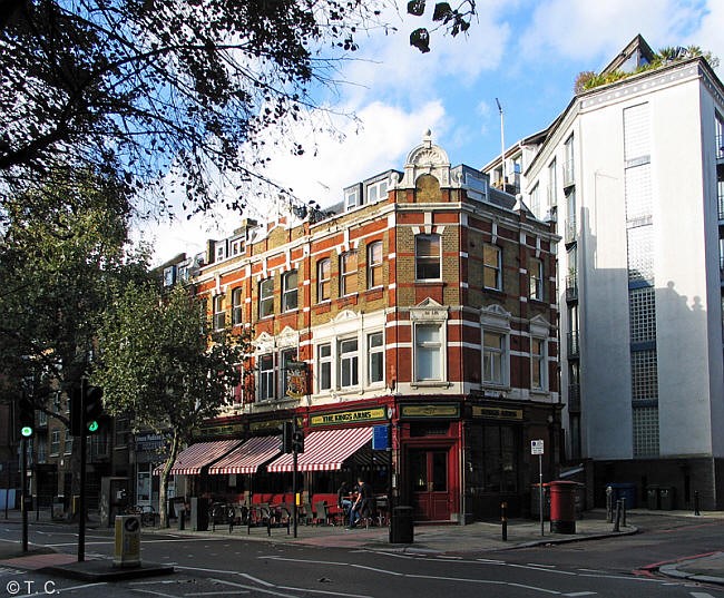 Tooley Street, Kings Arms,  SE1 - in 2014..jpg