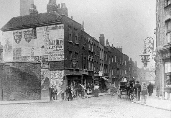 Sumner Street Off Great Guildford Street 1895..jpg
