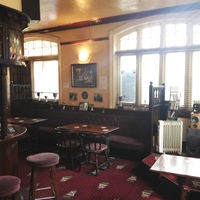 THE SHIP AGROUND INTERIOR, WOLSELEY STREET BERMONDSEY 2017..jpg