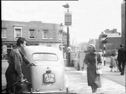 Film Pool of London 1951 Borough High St London, SE1  Gt Suffolk St looking towards London Bridge..jpg