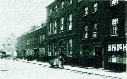 Bermondsey sq 1900 2.jpg