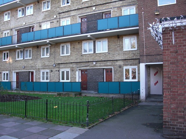 White Swan pub (site of) 1, Slippers Place (late), Rotherhithe 2011  X.jpg