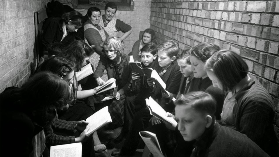 School in Bermondsey 1941.jpg