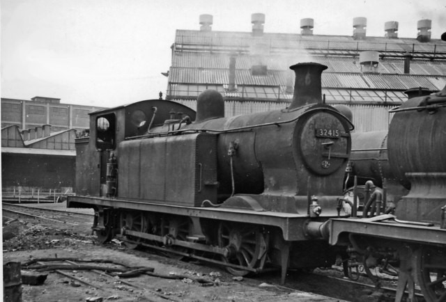 Bricklayer's Arms, 32415 built 101905 as No. 415, withdrawn 961. Most of the E6s worked from Bricklayer's Arms, on shunting and trip work.jpg