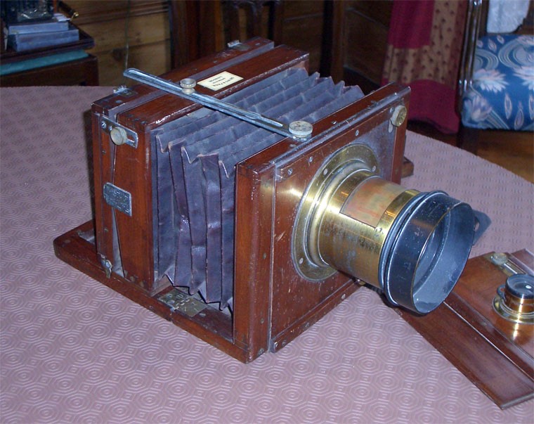 DRING & FAGE 3 X.jpg