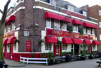 Elgar Street, Rotherhithe, The Ship York Pub, this pub closed in November 2014.jpg