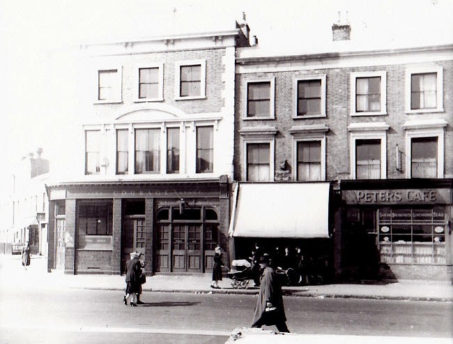 Southwark Park Road, Blue Anchor Pub c1950  X.jpg