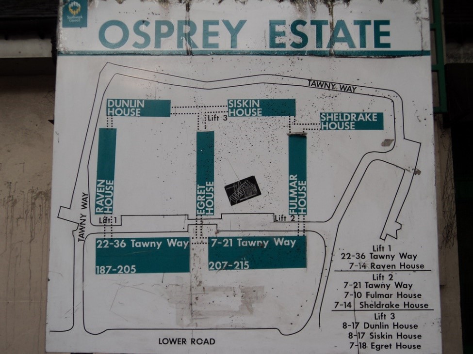 Lower Road,I think Tawny Way is now beside the Surrey Docks Pub, leading into the Osprey Estate.jpg