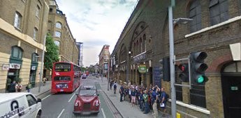 Tooley Street 2008. I think this is the same location, as the 1900 photo.jpg