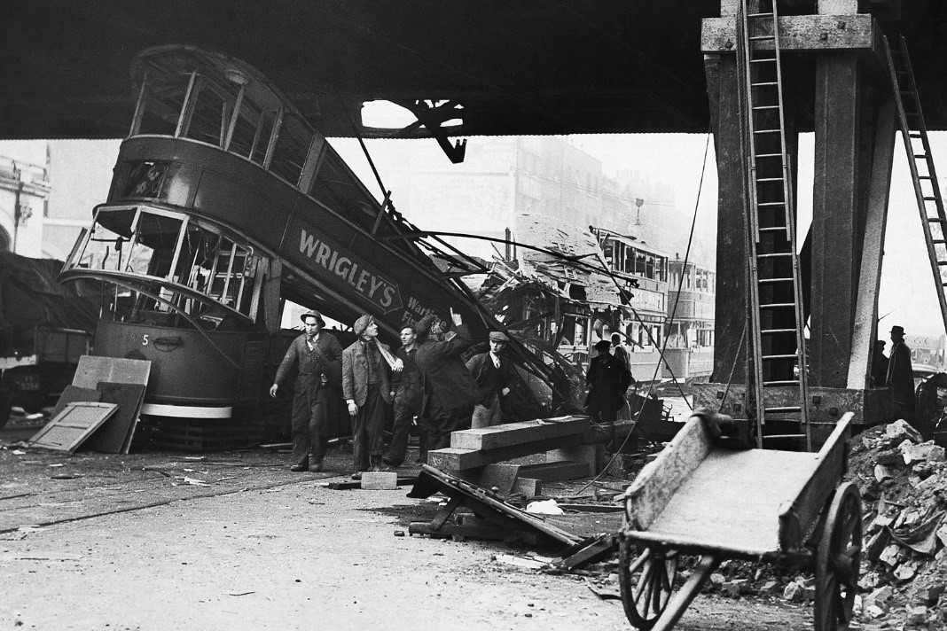 Blackfriars Road, WW11, War Damage, October 29, 1940. X.jpg