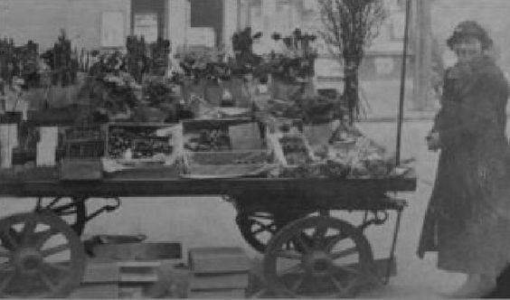 Southwark Park Road, Market Stall in the Street in The Blue.jpg