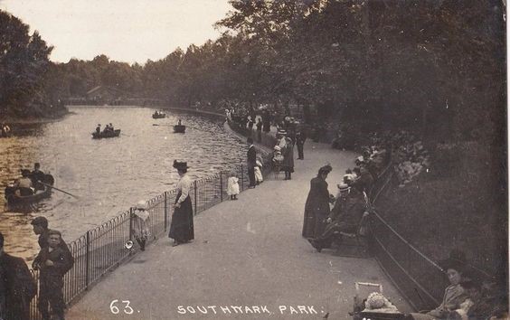 SOUTHWARK PARK 1913.jpg