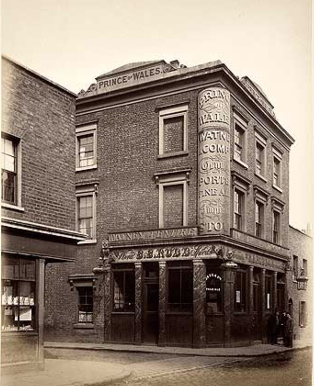 Riley Road, Prince of  Wales Pub 1880 at this time it was known as Riley Street..jpg