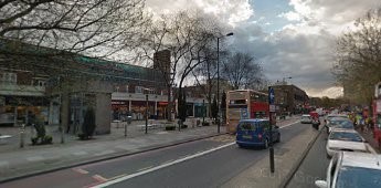 Jamaica Road Bermondsey in 2016. Between Southwark Park Road left and Drummond Road right..jpg