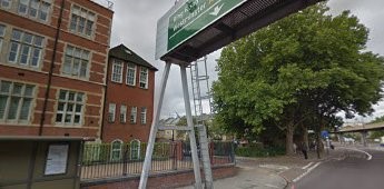 Mason Street, Old Kent Road corner 2017. Old Deaf and Dumb school on left.jpg