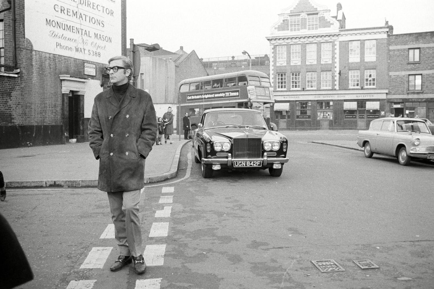 Garden Row 1969 between St Georges Road & Gladstone Street, Elephant & Castle..jpg