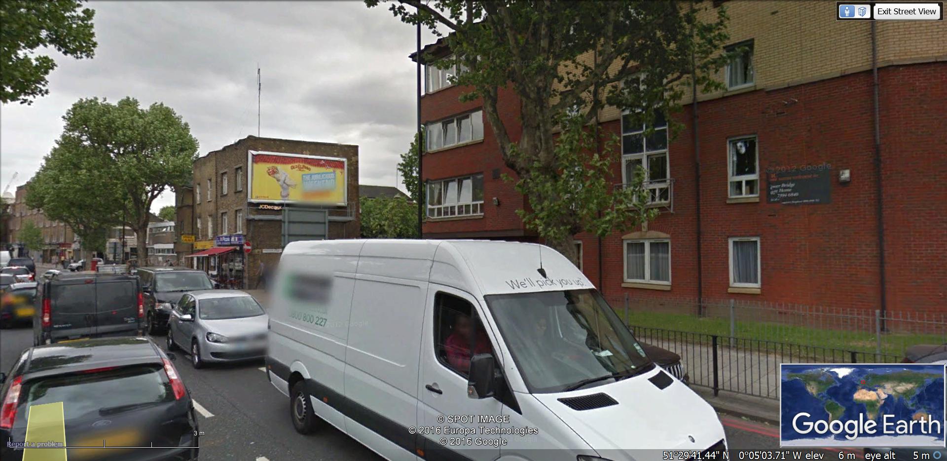 Bricklayers Arms into Tower Bridge Road today.jpg