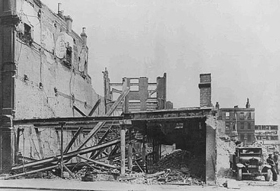Elephant and Castle in 1941, what's left of Woolworths store following bomb damage..jpg