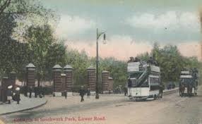 SOUTHWARK PARK GATE.jpg