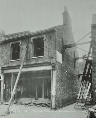 Grove Street 51-52, derelict, 1949.jpg