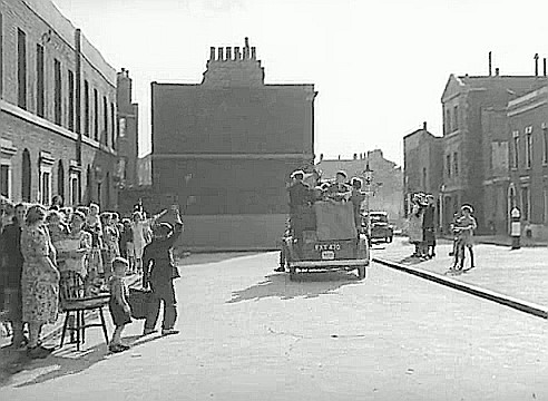 Film Adventure in the Hopfields 1954, Dickens Square with Harper Road in the right of centre background..jpg