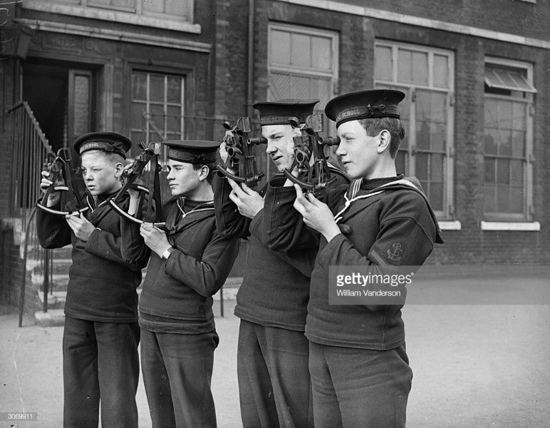 Rotherhithe New Road Nautical School 1933.jpg