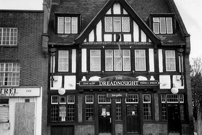 Lower Road,The Dreadnought Pub 2.gif