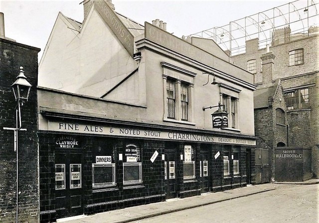 Tanner Street.The Blue Anchor was situated at 97 Tanner Street, c1931.jpg