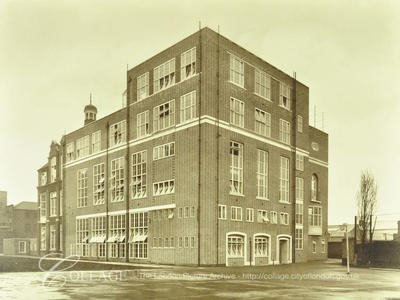 Southwark Park Road,Aylwin Bermondsey County Secondary School for Girls c1936.jpg
